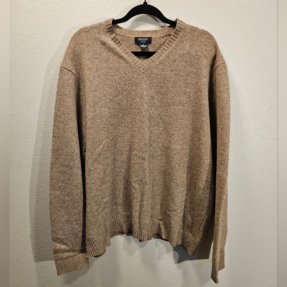 Brooks Sport Lambswool V Neck Sweater Men Size XL